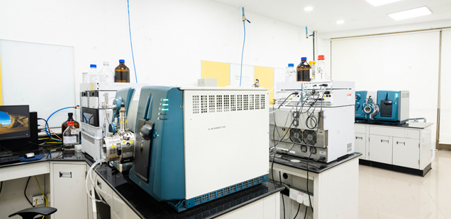 GLP and Non-GLP Bioanalysis  testing lab